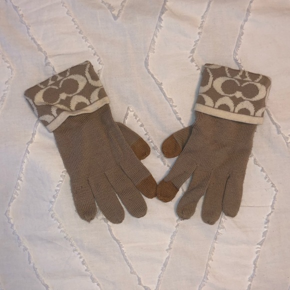 Coach Accessories - Coach Monogram Gloves